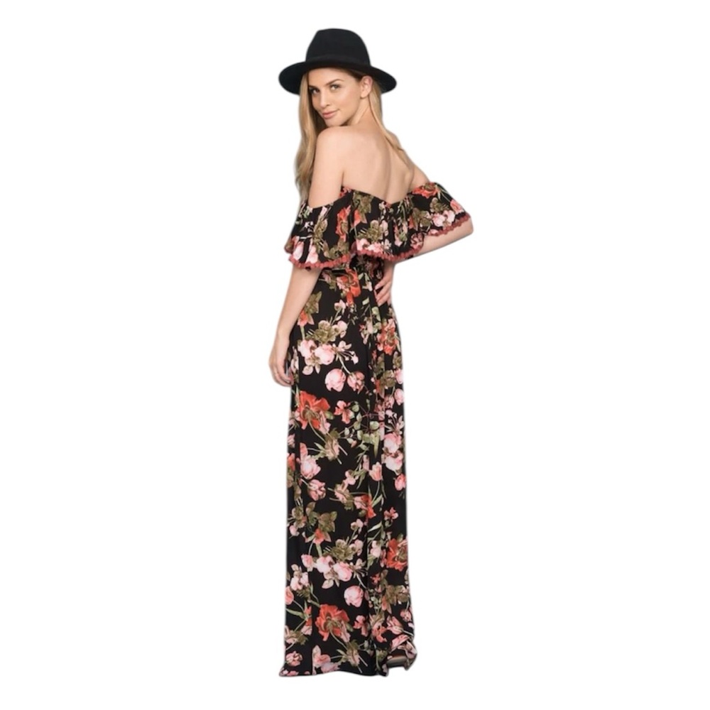 Selfie Leslie Floral Maxi Dress